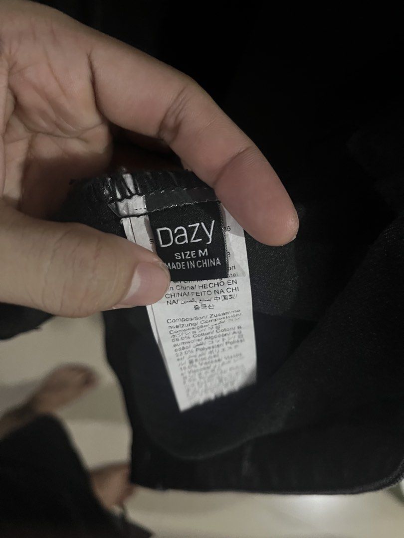 Dazy Black Denim Jacket (Category: Coats, Jackets and Outerwear) located in Manila. Submitted by keens08 (Listing ID 1462989948, Image 2). Description: - Brand: Dazy - Color: Black - Style: Classic Trucker Denim Jacket - Size: Medium (M) - Features: Two chest pockets, button closure - Versatility: Easy to style with various outfits, a wardrobe staple..