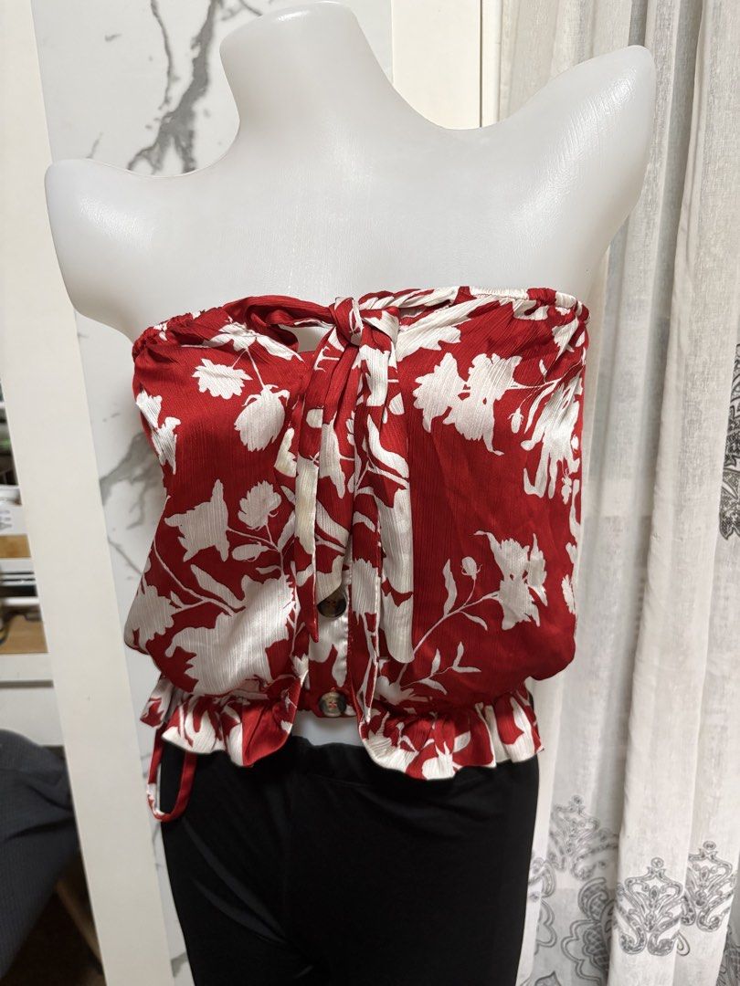 Decluttering (Category: Dresses) located in Cagayan de Oro. Submitted by indang63 (Listing ID 1462982034, Image 3). Description: .