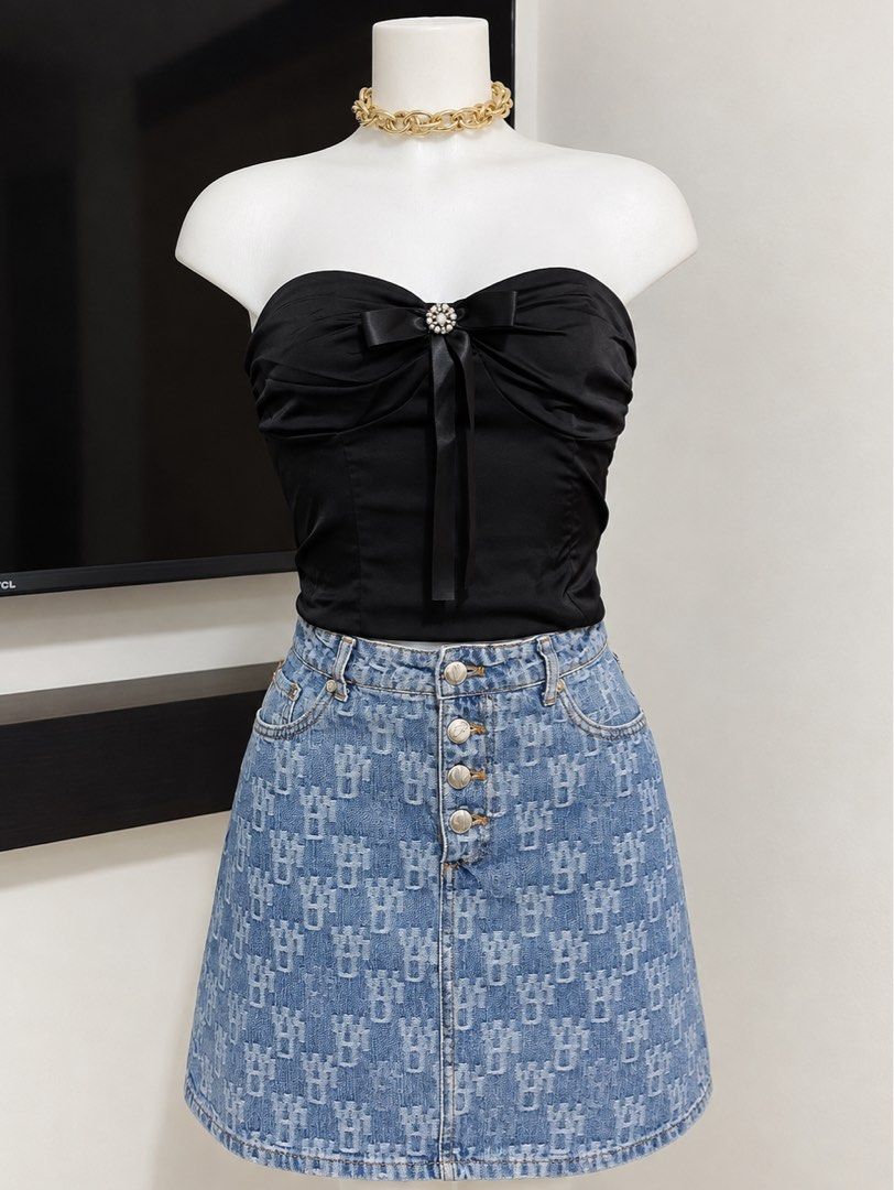 denim skirt botton down (Category: Skirts) located in Cavite. Submitted by cardibabe (Listing ID 1462335211, Image 1). Description: Skirt denim Botton down size : 28 to 29.