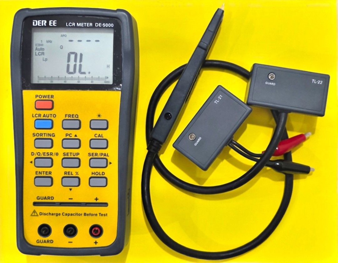 DER EE DE-5000 LCR Meter (Category: Home Improvement Tools & Accessories) located in Cebu City. Submitted by l3.ab (Listing ID 1463043865, Image 1). Description: - Tested and working DER EE DE-5000 LCR Meter - Includes original probe - Comes with TL-21 and TL-22 - Ideal for accurate electronics testing and component measurement - Accessories included: alligator clips and red/black test leads used less than 10x.