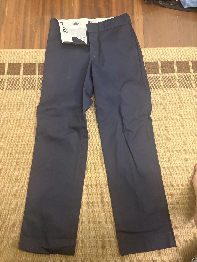 Dickies 874 Original Fit Work Pants Navy Blue (Category: Trousers) located in Paranaque City. Submitted by max_bully014 (Listing ID 1462970877, Image 1). Description: - Classic Dickies 874 work pants - Original fit, straight leg style - Durable navy blue twill fabric - Secure button and zip closure - Ideal for everyday wear and work.
