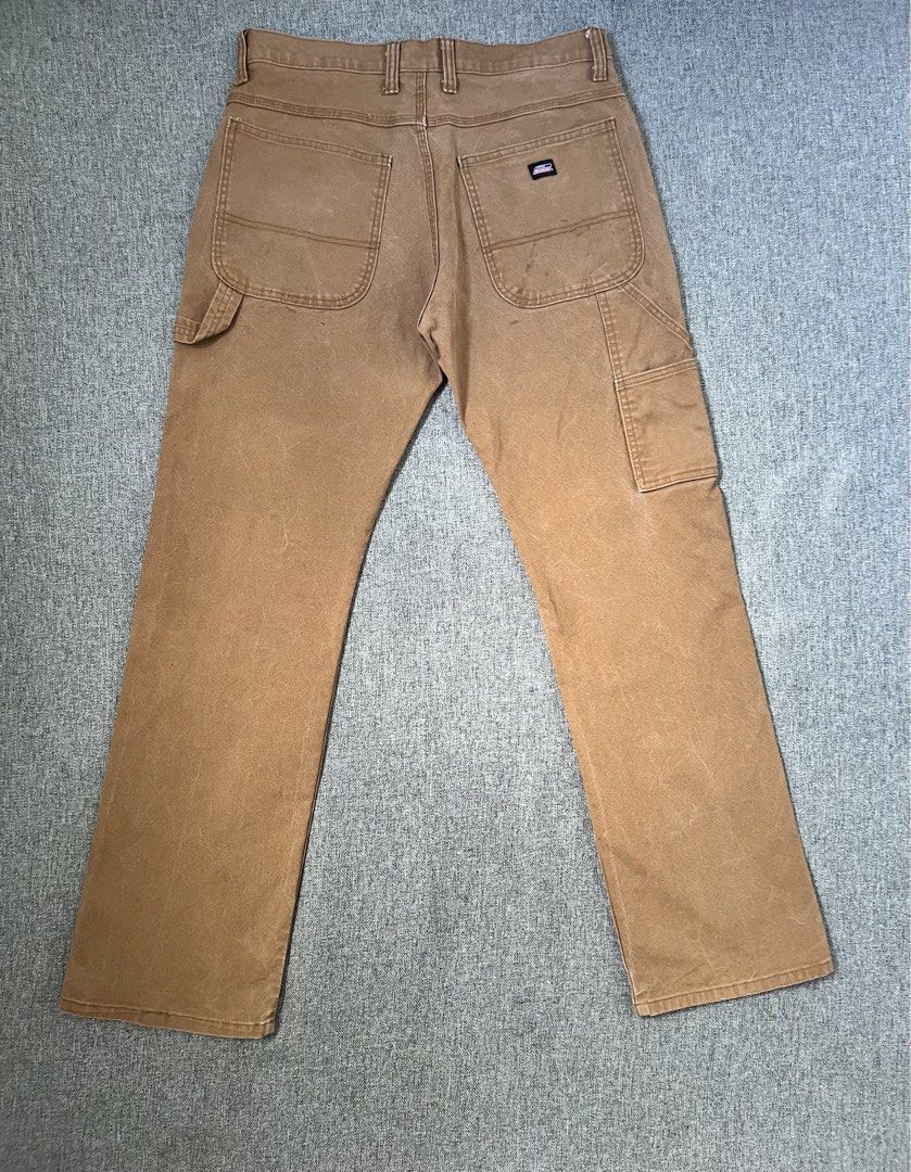 Dickies carpenter pants - Brown (Category: Jeans) located in Muntinlupa City. Submitted by thriftdripbyjm (Listing ID 1462907937, Image 1). Description: Color rate: 10/10 Dimes: 15.5x42 (32 on tag) Hemline: 8 Issue: minimal stain Price: 2500.
