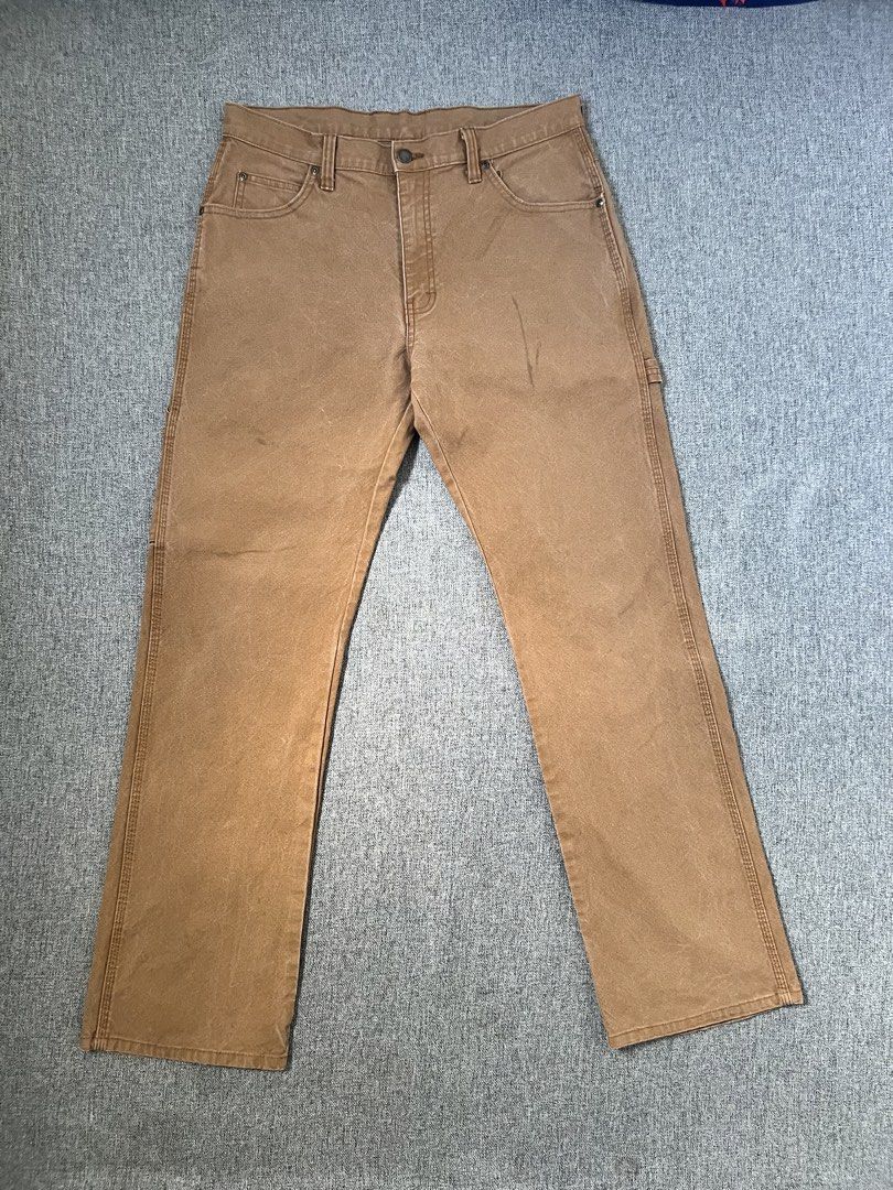 Dickies carpenter pants - Brown (Category: Jeans) located in Muntinlupa City. Submitted by thriftdripbyjm (Listing ID 1462907937, Image 2). Description: Color rate: 10/10 Dimes: 15.5x42 (32 on tag) Hemline: 8 Issue: minimal stain Price: 2500.