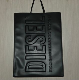 （分類：）位於 。 由 flufffy.duckyyy 提交（商品編號 1462926217，圖片 1）。簡介： 。