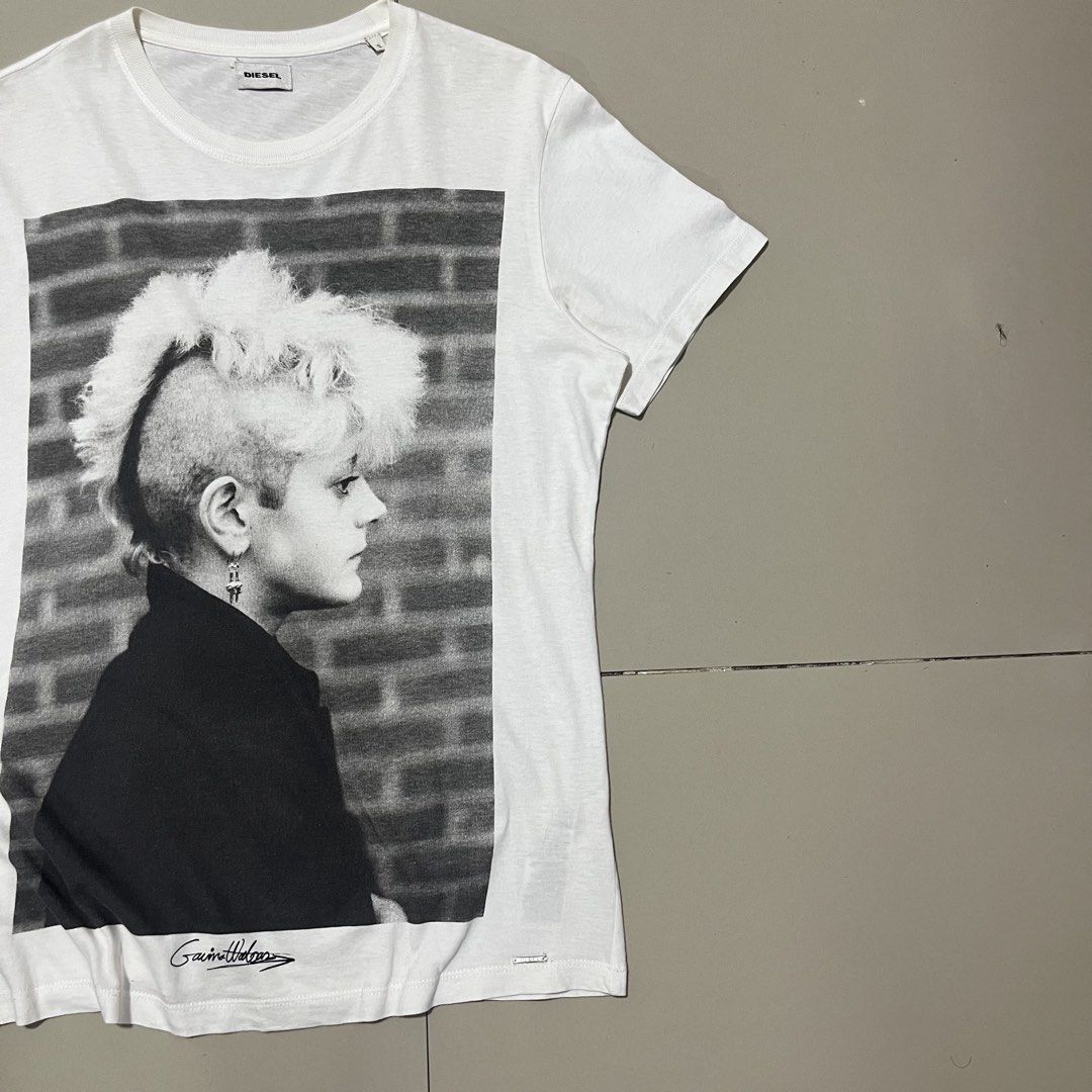 DIESEL X GAVIN WATSON GRAPHIC TEE (Category: Shirts) located in Manila. Submitted by balanse (Listing ID 1462902850, Image 2). Description: SIZE: S ON DIMES DIMES: 22W X 27L EXCELLENT CONDITION. 9.9 HONEST COLOR RATE. NONE ANY ISSUE..