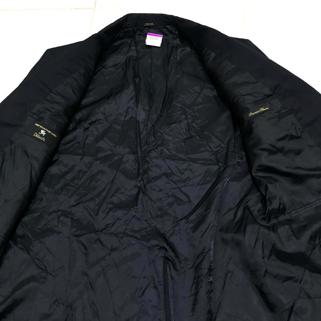 DILLARDS COAT BLAZER SUIT FORMAL LARGE (Category: Coats, Jackets and Outerwear) located in Cavite. Submitted by justthrift06 (Listing ID 1462965030, Image 2). Description: DIMENSION 22X34 GOOD CONDITION SHIPPING NATIONWIDE.