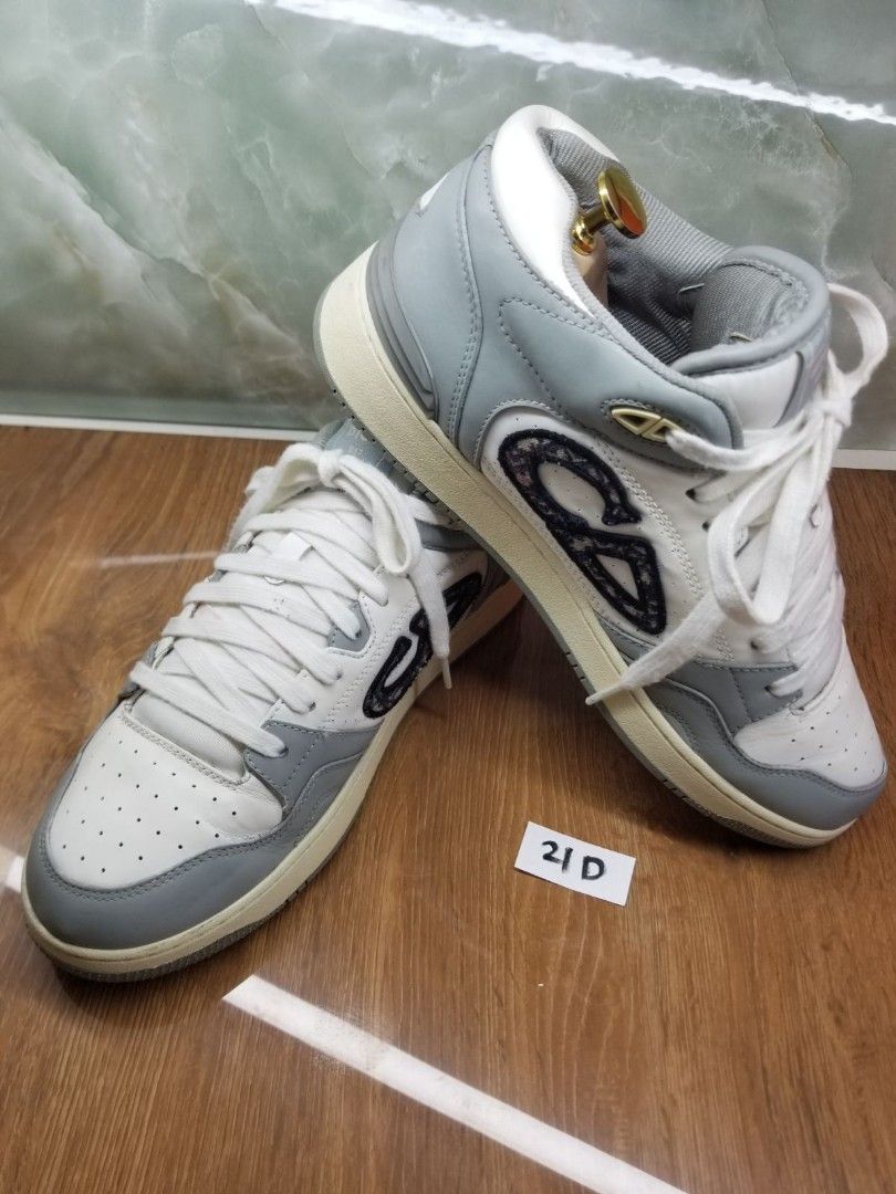 Dior sneakers 41-42 (Category: Sneakers) located in Quezon City. Submitted by lykpossession (Listing ID 1463115927, Image 2). Description: Ask first if available.
