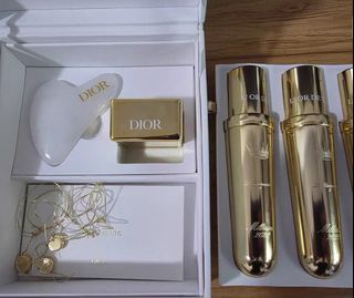 （分類：）位於 。 由 fonghiu69 提交（商品編號 1462927218，圖片 1）。簡介： 。