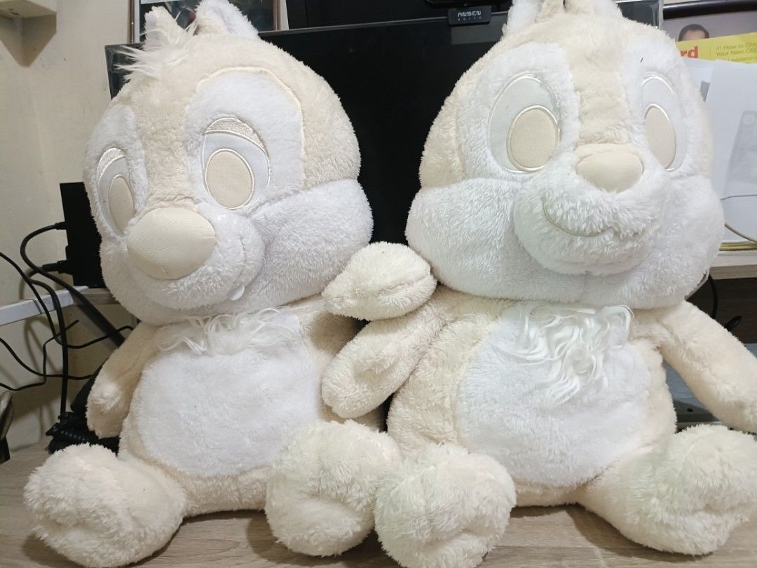 Disney 100 Chip & Dale Plush – 2 pcs (Category: Plushies & Soft Toys) located in Quezon. Submitted by coolgoodvibes (Listing ID 1463102976, Image 1). Description: Disney 100 Chip & Dale plush – 2 pcs With Disney 100 Years tag/label. Made in China. Pre-loved plush with some light washable dirt/marks from storage/use. Please see actual photos. Selling as a pair. 📦 Shipping available – SF c/o buyer..
