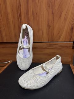 (Category: ) located in . Submitted by wardrobeinmnl (Listing ID 1462891619, Image 1). Description: .