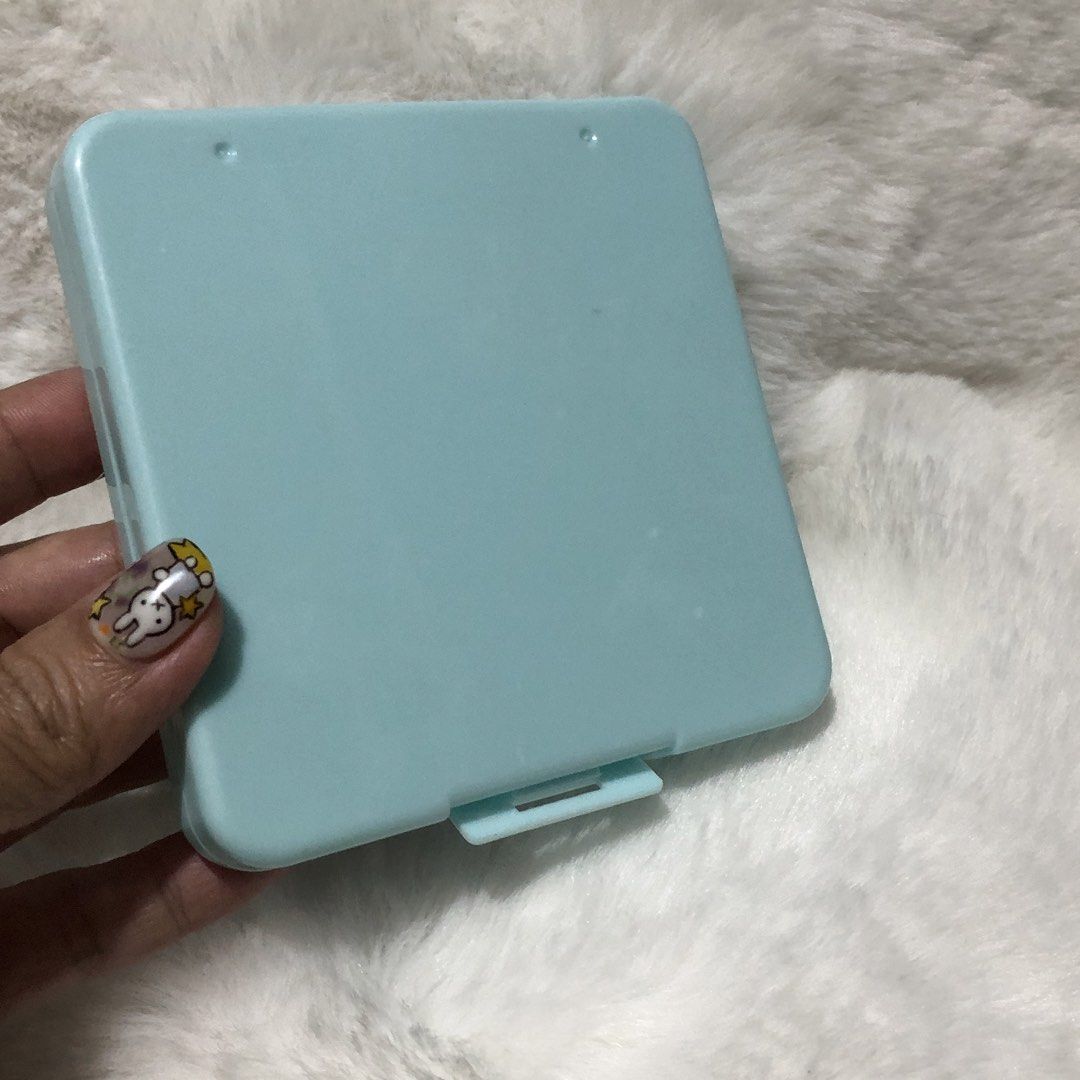 Disney Stitch Aloha Hard Case (Category: Other Stationery & Craft) located in Quezon City. Submitted by kitsune.treasures (Listing ID 1462946692, Image 3). Description: *First to pay policy! *1 day reservation only. Failure to pay on time, auto cancel. 📍Quezon City * MOD: J&T | Lalamove * MOP: GCASH | BPI 📦ON HAND AND READY TO SHIP! CONDITION: WHAT YOU SEE IS WHAT YOU GET. Dimensions: Kindly check the photos for the actual measurements. Please 
