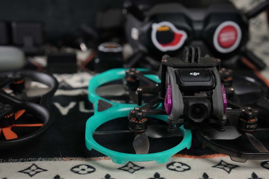 DJI Avata Drone Fly More Combo with Goggles and Controller (Category: Drones) located in Makati City. Submitted by warmflower_24b405 (Listing ID 1463038517, Image 2). Description: AVATA 1 stock AVATA 1 w axisflying mod 4 batts w 4 slot hub + 1 slot hub Motion Controller Dji FPV goggles v2 w batt 37k as set negotiable Issues: scratches and dents as seen in pic Dm for more details. Rfs: Quit hobby focus sa acads.