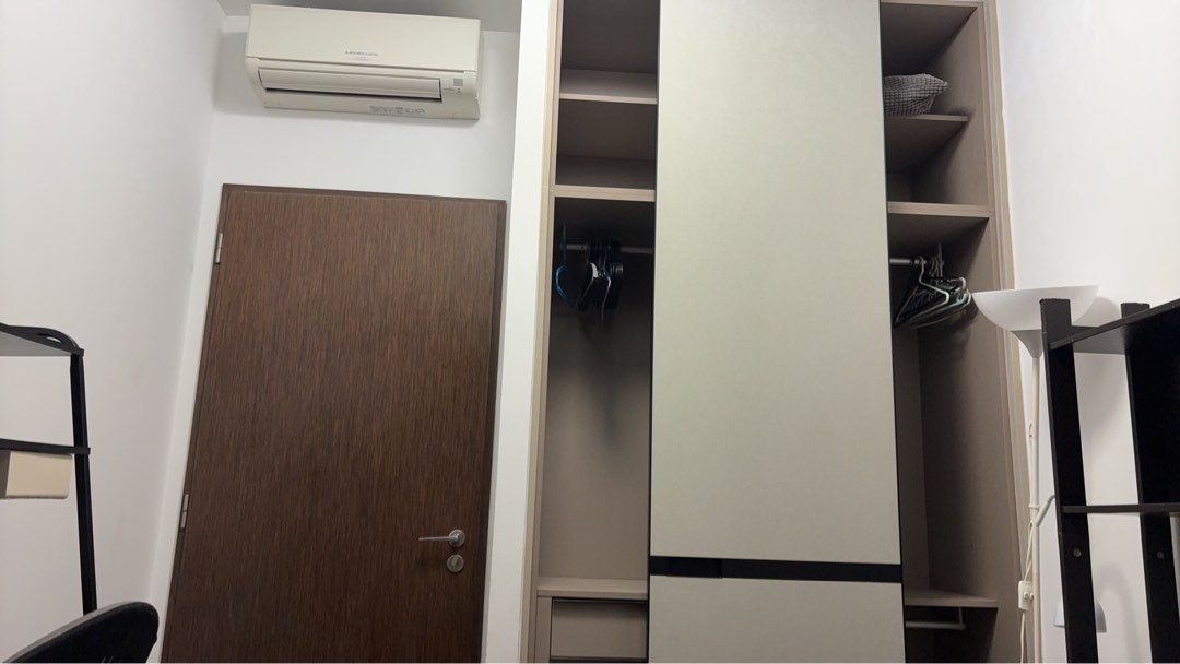 (Category: ) located in . Submitted by 52933440477117 (Listing ID 1449322079, Image 1). Description: .