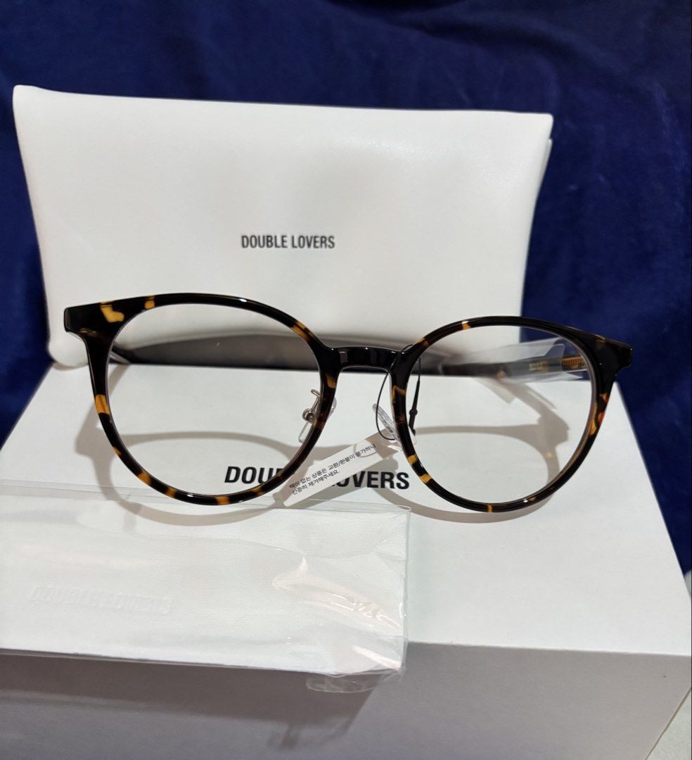 Double Lovers SORA Leopard Optical Glasses (Category: Sunglasses & Eyewear) located in Taytay. Submitted by cel127 (Listing ID 1462945146, Image 1). Description: - Brand: Double Lovers SORA - Style: Classic round optical frames - Design: Chic leopard print - Functionality: Ready for your prescription lenses - Condition: Comes with original case and packaging; never used just kept - Versatility: Ideal for daily wear or a fashion statement; origina