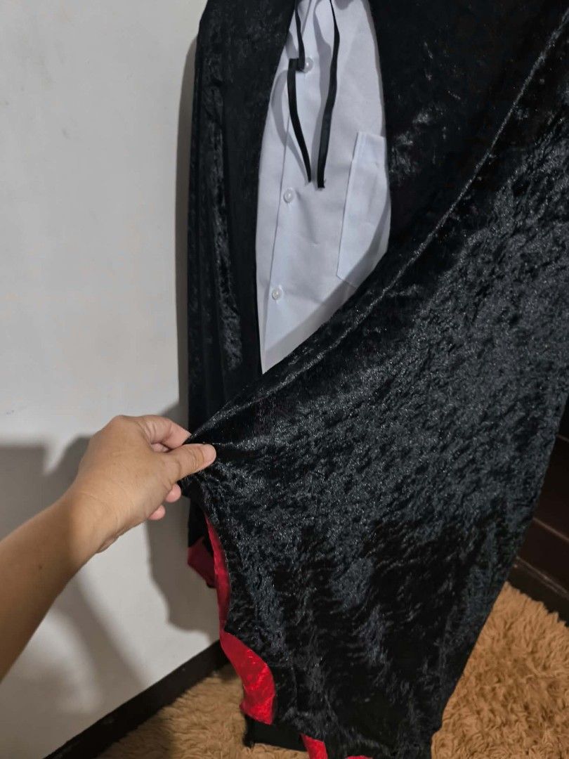 Dracula Cape Adult Size (Category: Coats, Jackets and Outerwear) located in Marikina City. Submitted by alexfortu88925 (Listing ID 1462941268, Image 3). Description: Dracula Cape Adult size 54 inches length free size pinapatong lang inner not included cape only.