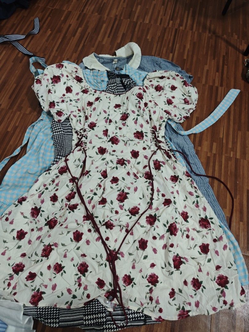 Dress Bundle 450 (Category: Dresses) located in Santa Rosa. Submitted by sassycollection. (Listing ID 1462954509, Image 1). Description: Size small to medium only 26-29 waist size.