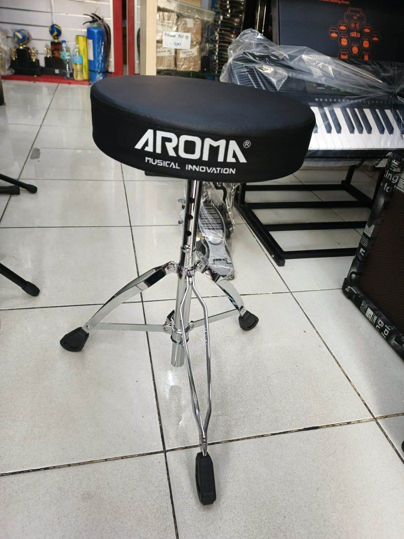 Drum throne (Category: Musical Instruments) located in Las Pinas. Submitted by andreadomingo2518 (Listing ID 1462971840, Image 3). Description: .