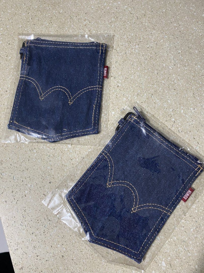 EDWIN Denim pocket pouch with Carabiner (Category: Purses & Pouches) located in Candelaria. Submitted by bentablesetc (Listing ID 1463057853, Image 3). Description: EDWIN x express Denim pocket pouch with Carabiner Brand new. 2pcs available 200 each + sa MOP: Gcash Courier: J&t loc: Candelaria Quezon .