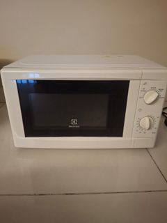 (Category: ) located in . Submitted by clearance73 (Listing ID 1462964353, Image 1). Description: .