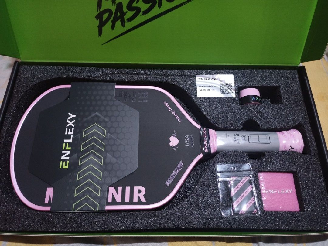 Enflexy Pink Mjolnir Pickeball paddle (Category: Racket and Ball Sports) located in Bacoor. Submitted by punkzappa18 (Listing ID 1462949451, Image 1). Description: for sale original brandnew pickleball paddle enflexy mjolnir paddle limited pink edition 3,200 pesos only pass sa tawad sa shoppe kau bumile pick up only ladislao diwa elementary school caridad Cavite city Cop lalamove pede rin pabook kau pass sa shipping.