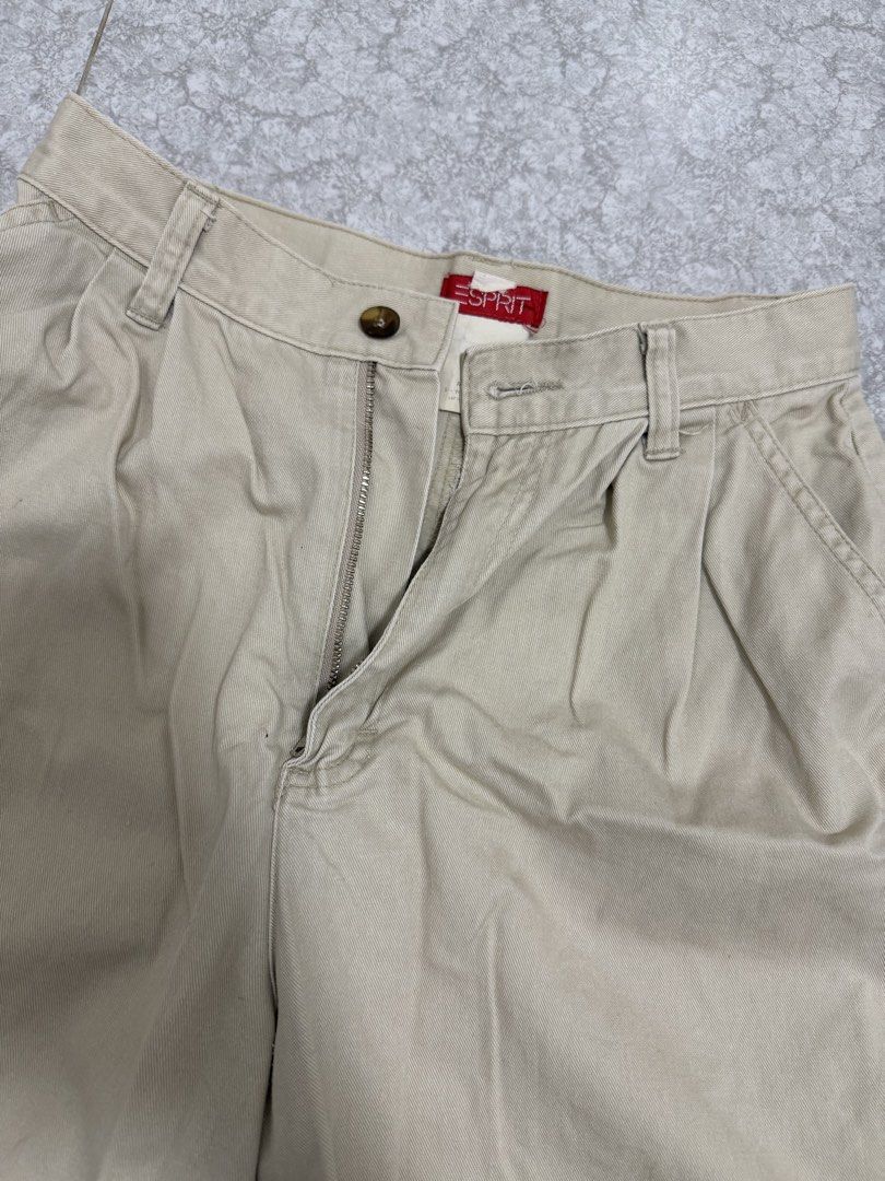 Vintage ESPRIT mom shorts (Category: Shorts) located in San Juan, La Union. Submitted by prickleberry.ph (Listing ID 1462971778, Image 2). Description: Vintage Authentic ESPRIT MOM SHORTS SIZE 25-26 xs-small.