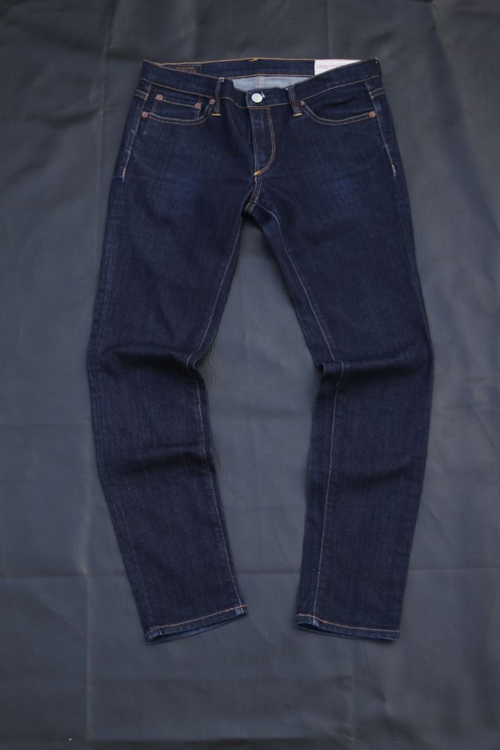EVISU Custom Made Dark Wash Denim Jeans (Category: Jeans) located in Taguig. Submitted by kurim4w (Listing ID 1463010792, Image 1). Description: - Authentic Evisu Jeans - Custom Made in Japan - Size: 28 - Dark Wash - Material: Cotton blend with stretch - Classic Evisu design 28waist 36length 5.5leg opening authentic 1499php plus sf only taguig city location.