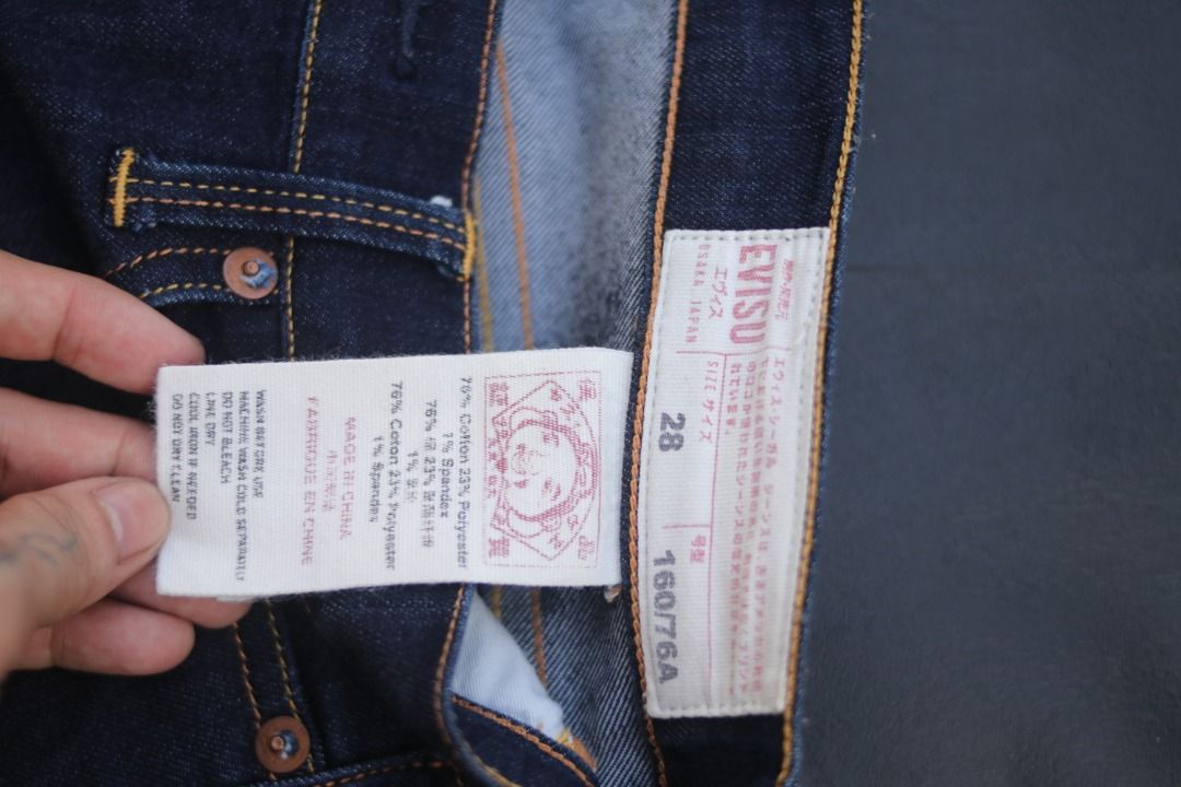 EVISU Custom Made Dark Wash Denim Jeans (Category: Jeans) located in Taguig. Submitted by kurim4w (Listing ID 1463010792, Image 3). Description: - Authentic Evisu Jeans - Custom Made in Japan - Size: 28 - Dark Wash - Material: Cotton blend with stretch - Classic Evisu design 28waist 36length 5.5leg opening authentic 1499php plus sf only taguig city location.