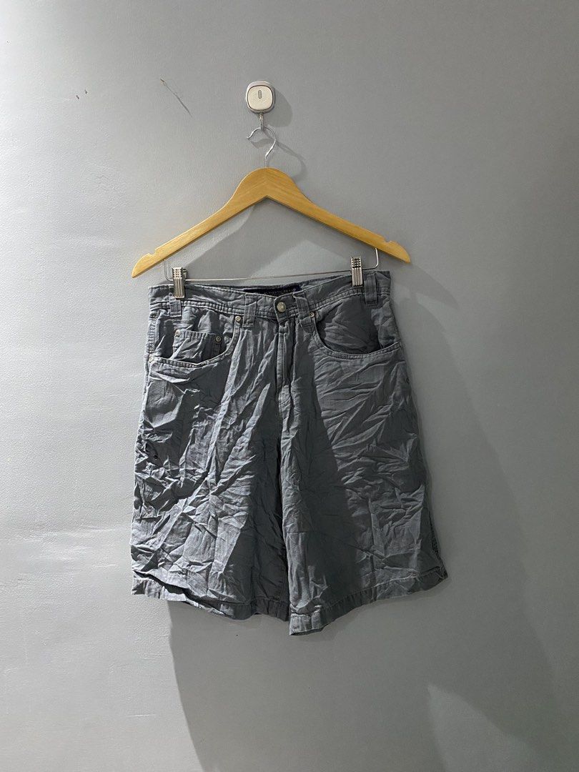 Faded glory Grey Cargo Shorts Men's Size 30 (Category: Shorts) located in Bangued. Submitted by koroysthrifts (Listing ID 1463053636, Image 2). Description: Faded carpenter shorts 30x20.5x11.5.