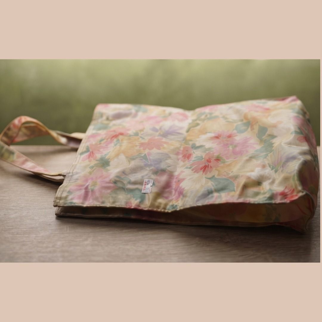Floral Print Tote Bag (Category: Tote Bags) located in Quezon City. Submitted by eilgaraje (Listing ID 1463113171, Image 2). Description: - Adorable floral print tote bag - Soft pastel colors (pink, yellow, purple) - Durable and sturdy material - Ideal for everyday use or shopping - Good size for essentials japan surplus pvc.