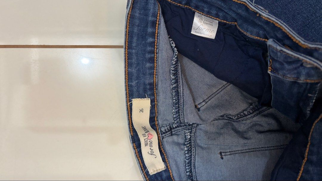 For Me Blue Denim Jeans (Category: Jeans) located in Manila. Submitted by kst_declutter (Listing ID 1463031086, Image 3). Description: - skinny jeans - size 26.