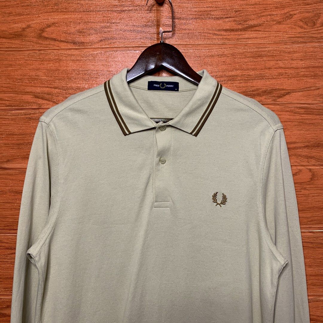 Fred Perry Twin Tipped Polo long sleeves (Category: Formal Shirts) located in Quezon City. Submitted by donklasiko (Listing ID 1462934072, Image 3). Description: Condition: 9.5+/10 Pristine condition Issue: non Refer to the dimension 🤗 PM FOR MORE DETAILS NO RETURN, NO EXCHANGE & NO REFUND! ✅I ALSO ACCEPT TRADE/SWAP TO ANYTHING JUST DROP YOUR OFFER Please manage your expectations, this is a secondhand item. What you see is what you get 😊 💵MOP: