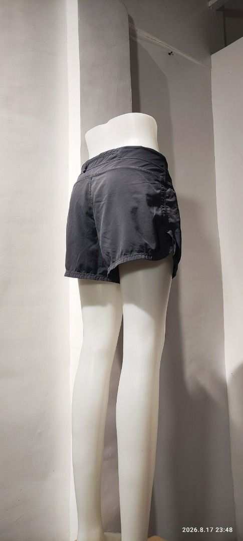 [FREE for 2k purchase] Lululemon (size 8) Shorts (Category: Activewear) located in Calamba. Submitted by lulu.thrift.finds (Listing ID 1462995706, Image 2). Description: Lululemon Size 8 Shorts FREEBIE: for min 2k purchase No discount for single items. Can give a little discount for multiple-item purchases. Kindly check my store, selling all lulu :) First to pay basis Payment via GCash only Shipped thru Jnt within 2-3 days Free shipping for min 1