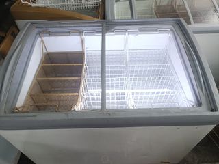 (Category: ) located in . Submitted by luckywindow.aircon02 (Listing ID 1462918814, Image 1). Description: .