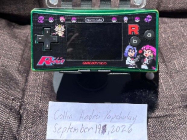 Gameboy Micro Green Euro Ver. (With Issues) (Category: Nintendo) located in Pasay City. Submitted by Ambedextrious (Listing ID 1462813631, Image 3). Description: Bundle: •Gameboy Micro Green (with Issues: Broken Start and Select Button, need ipitin para gumana lol) ₱6,000 Fix ₱7,000 if mang lolowball ka Can Meetup at any LRT-1 or MRT Station Pasay Loc. I accept Cash/Gcash as Payment Message nalang po pag may tanong, thx..
