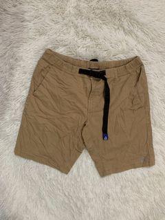(Category: ) located in . Submitted by thriftcoyan (Listing ID 1462916697, Image 1). Description: .
