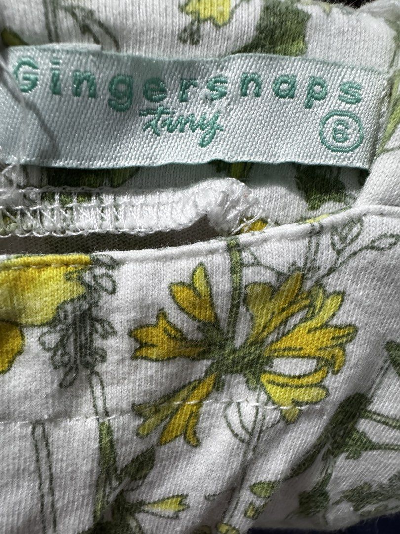 GingerSnaps Tiny Floral Romper Size 6 (Category: Babies & Kids Fashion) located in Santa Rosa. Submitted by secondfinds8 (Listing ID 1463047060, Image 3). Description: Bought in the mall.