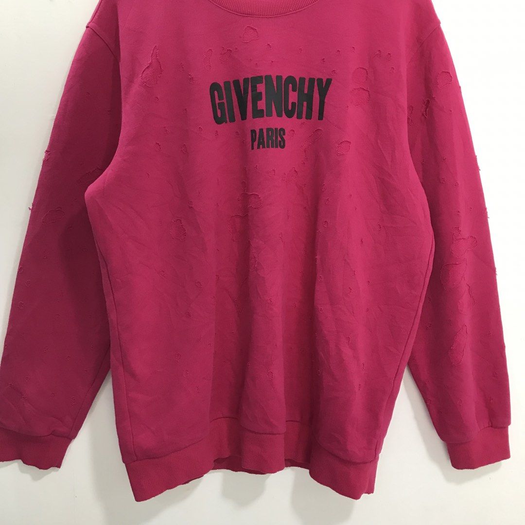 GIVENCHY DISTRESSED (Category: Luxury Apparel) located in Ozamiz City. Submitted by ClassicDrip (Listing ID 1462902460, Image 3). Description: GIVENCHY DISTRESSED -SIZE LARGE -23 WIDTH X 30 LENGTH -LIKE NEW CONDITION.