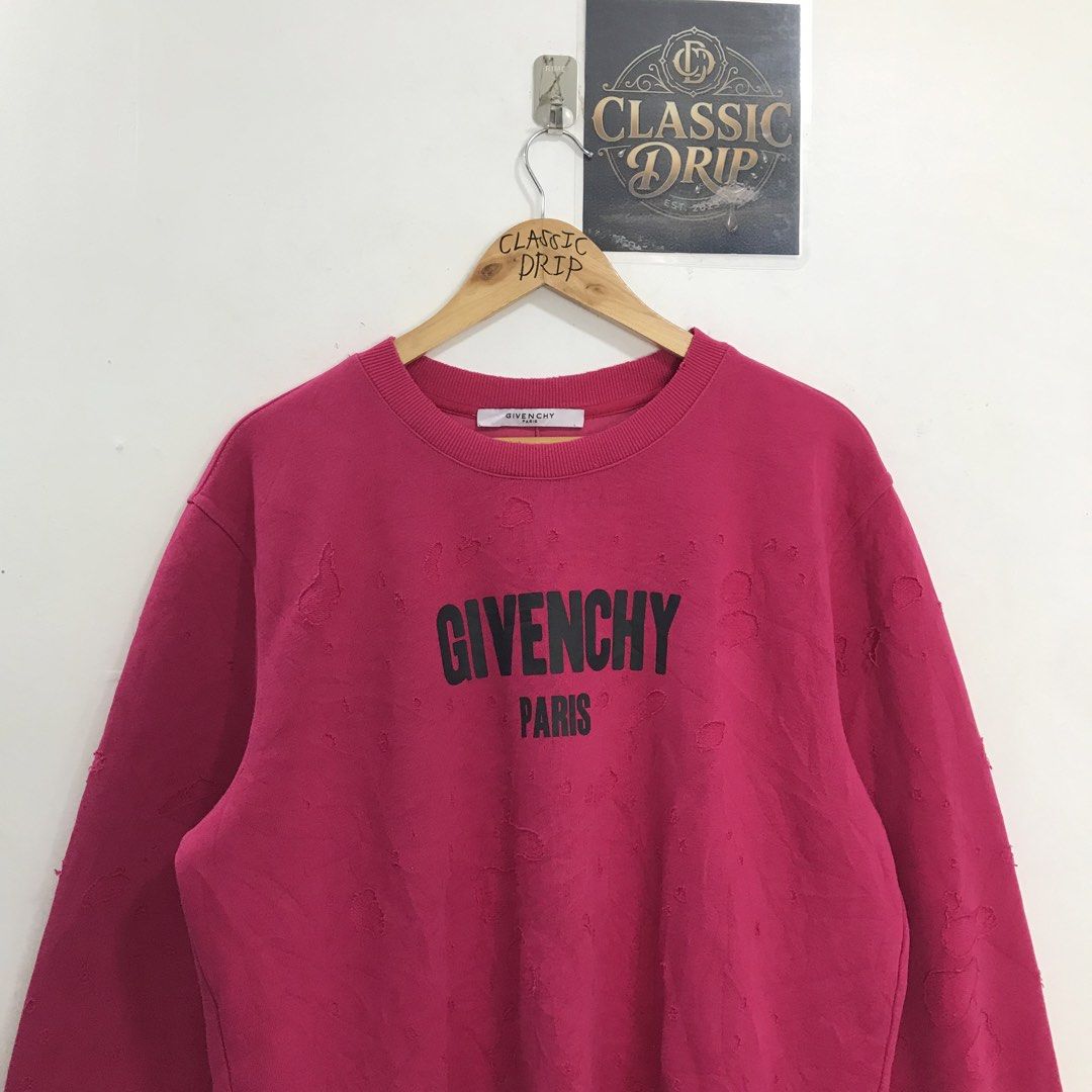 GIVENCHY DISTRESSED (Category: Luxury Apparel) located in Ozamiz City. Submitted by ClassicDrip (Listing ID 1462902460, Image 2). Description: GIVENCHY DISTRESSED -SIZE LARGE -23 WIDTH X 30 LENGTH -LIKE NEW CONDITION.