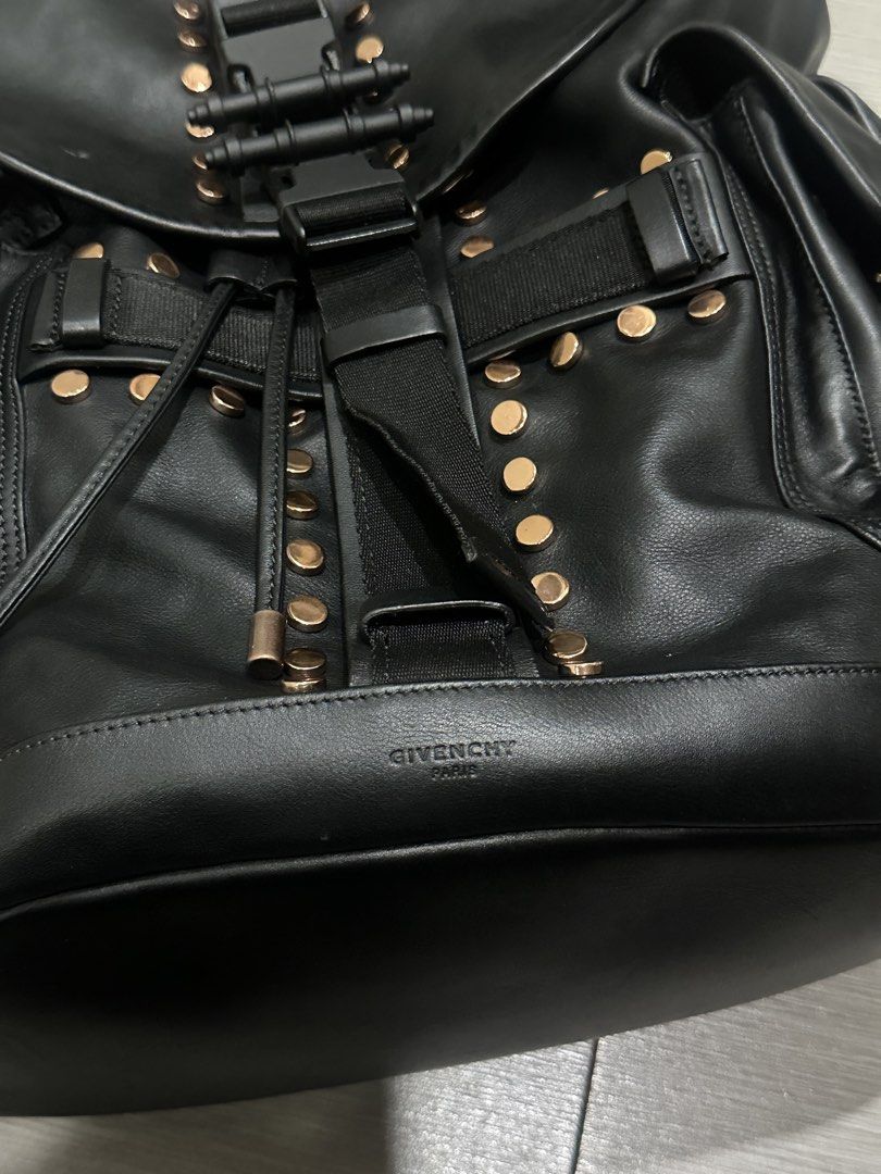 Givenchy Obsedia Mens backpack (Category: Backpacks) located in Quezon City. Submitted by elliesellz (Listing ID 1463037466, Image 2). Description: Givenchy Obsedia backpack - like new condition! used once only - does not have a dustbag.
