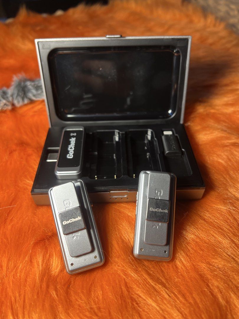 GoChek Wireless Lavalier Microphone System with Charging Case (Category: Microphones) located in Manila. Submitted by stevenzarc29359 (Listing ID 1463091299, Image 3). Description: 🎤 FOR SALE — GoChek Ultra S24 Wireless Microphone ✨ Good condition 🎙️ 2× Transmitter + 1× Receiver 🔋 Rechargeable 📦 With charging case 🌬️ Includes 2× furry windscreen 📱 Compatible with smartphones and other supported devices Inclusions: • 2× GoChek Transmitter • 