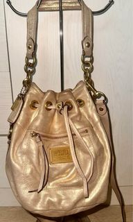 (Category: ) located in . Submitted by luxxbytm.ph (Listing ID 1462910673, Image 1). Description: .