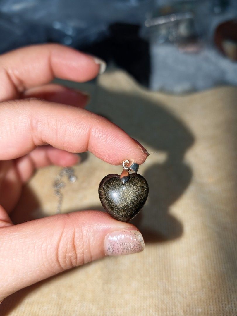 Golden Obsidian Heart Necklace (Category: Necklaces) located in Quezon City. Submitted by piaoliangcollections.ph (Listing ID 1463091603, Image 3). Description: A piece of protection. Get it Now. Natural Crystal. Golden Obsidian..