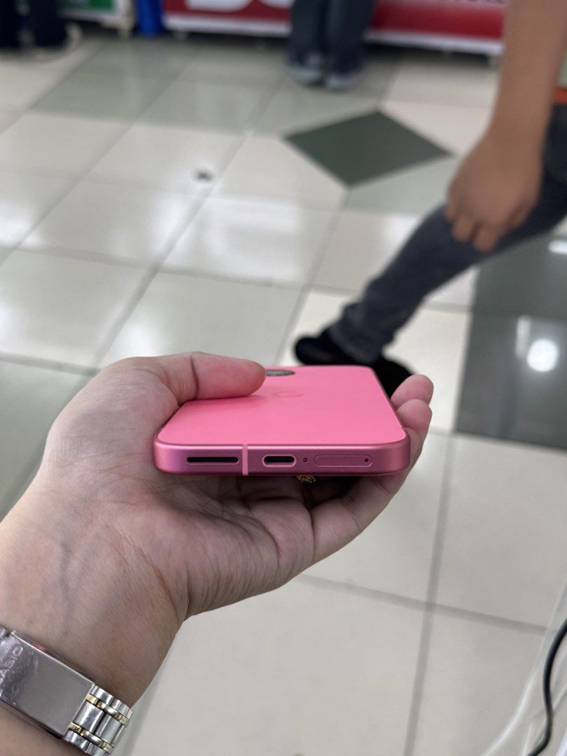GOOGLE PIXEL 9A 128GB FACTORY UNLOCK US VARIANT (Category: Google Pixel) located in San Juan City. Submitted by aynaagadgets (Listing ID 1463051730, Image 3). Description: GOOGLE PIXEL 9A 128GB FACTORY UNLOCK SEPTEMBER 2026 STALL #: XB-07 FOR SALE | TRADE / SWAP PASS SA MGA SCAMMERS / THIRD PARTY (RFS: Buy and Sell) ⬇️DETAILS⬇️ •128 GB (Other storage is also available) •Pink (Other color is also available but price may vary) •US Variant •95% Smoo