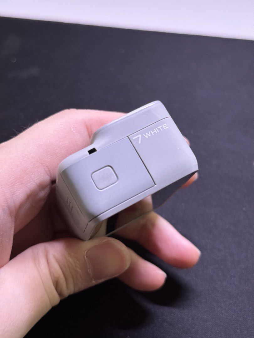 GoPro HERO7 WHITE (Category: Video Cameras) located in Makati City. Submitted by rs_listings (Listing ID 1462981327, Image 2). Description: 📷 GoPro HERO7 White — For Sale Selling my GoPro HERO7 White, a compact and rugged action camera that's great for travel, biking, hiking, swimming, vlogging, and everyday adventures. FEATURES: • 1440p Video @ 60fps • 10MP Photos • Built-in Electronic Image Stabilization • Waterproof up to 10 meters • 2-inch T