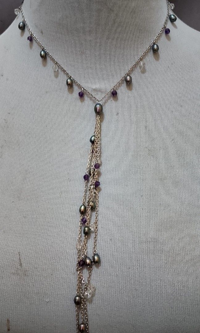 Gorgeous pearl necklace with amethyst stone (Category: Necklaces) located in Manila. Submitted by julius_onlineshop14 (Listing ID 1463008405, Image 1). Description: gorgeous Japan necklace legit pearl amethyst sterling silver settings strand's 16" long very elegant style.