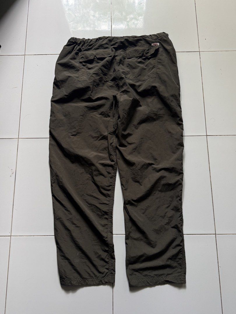 Gramicci nylon pants dark green (Category: Trousers) located in Batangas. Submitted by robertlopezigaya (Listing ID 1462947947, Image 2). Description: Gramicci nylon pants Size XL on tag Dimes 32 to 40 waist, 41 length, 8.5 leg hole Issue paso sa pinaka laylayan.