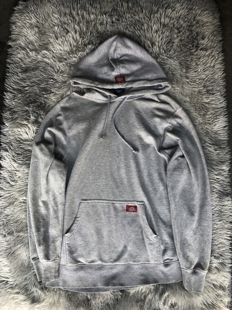 Gray Hoodie Dickies (Category: Coats, Jackets and Outerwear) located in Bacoor. Submitted by thrift2dy (Listing ID 1463087065, Image 1). Description: Dimes : Width 21 Length 28 ⚫️ No Issue ⚫️Best Fit large to xl ⚫️Large On Tag ₱550💵 PM FOR MORE DETAILS!.