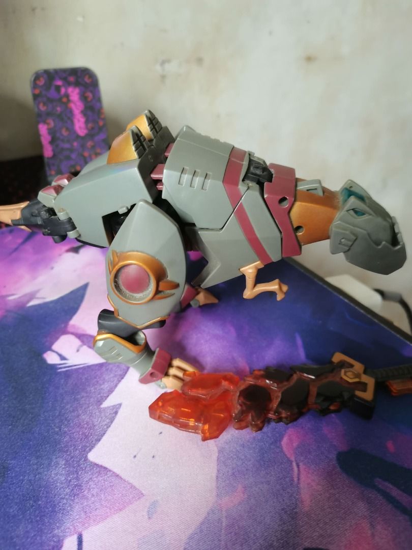 Grimlock (Transformers Animated) (Category: Action & Battle Toys) located in Caloocan City. Submitted by calmfalcon.bad8ca (Listing ID 1462887907, Image 1). Description: .