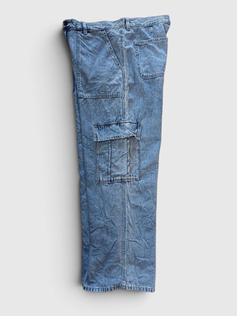 GU acid wash denim pants (Category: Jeans) located in Malasiqui. Submitted by v.hype (Listing ID 1463000706, Image 3). Description: GU acid wash denim pants size : xl on tag fit to meduim dimension: 32-33w 40L excellent price : 1000 pesos + ship.