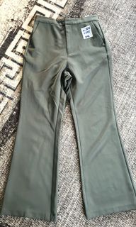 (Category: ) located in . Submitted by thriftbyaffizahelmi (Listing ID 1462893466, Image 1). Description: .
